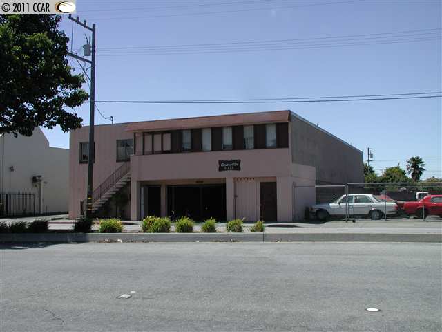 14655 San Pablo Avenue, SAN PABLO, California 94806, ,Comm Ri Multi-units 5+,For Sale,San Pablo Avenue,40520671