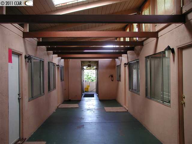 14655 San Pablo Avenue, SAN PABLO, California 94806, ,Comm Ri Multi-units 5+,For Sale,San Pablo Avenue,40520671