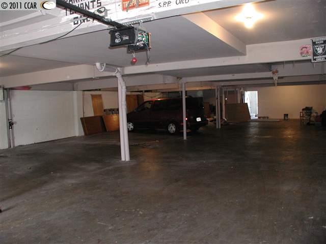 14655 San Pablo Avenue, SAN PABLO, California 94806, ,Comm Ri Multi-units 5+,For Sale,San Pablo Avenue,40520671