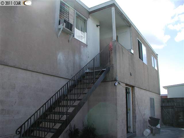 14655 San Pablo Avenue, SAN PABLO, California 94806, ,Comm Ri Multi-units 5+,For Sale,San Pablo Avenue,40520671
