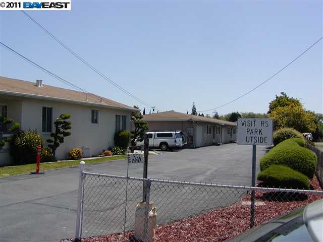 563 LAUREL AVE, HAYWARD, California 94541-3826, ,Comm Ri Multi-units 5+,For Sale,LAUREL AVE,40522014