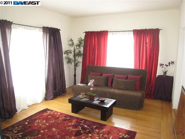 2091 CALIFORNIA ST, BERKELEY, California 94703-1409, ,Comm Ri Multi-units 5+,For Sale,CALIFORNIA ST,40525800