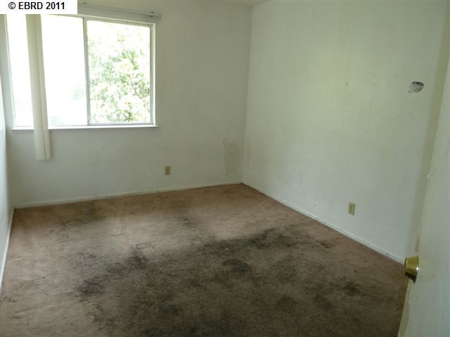 2119 NEVIN AVE, RICHMOND, California 94801-3377, ,Comm Ri Multi-units 5+,For Sale,NEVIN AVE,40526377