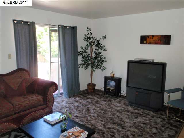 1400 YUBA AVE, SAN PABLO, California 94806-4028, ,Comm Ri Multi-units 5+,For Sale,YUBA AVE,40528989