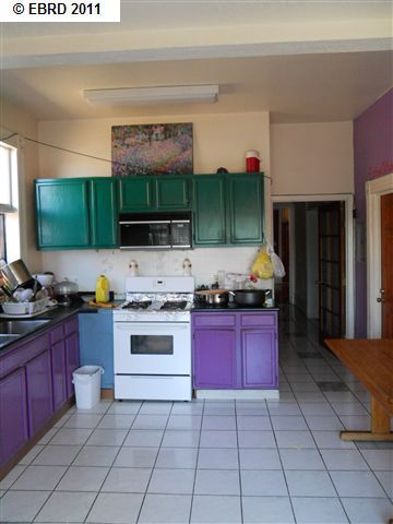 2617 International, OAKLAND, California 94601, ,Comm Ri Multi-units 5+,For Sale,International,40534726