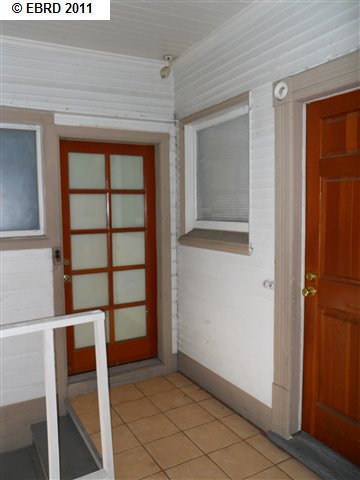 2617 International, OAKLAND, California 94601, ,Comm Ri Multi-units 5+,For Sale,International,40534726