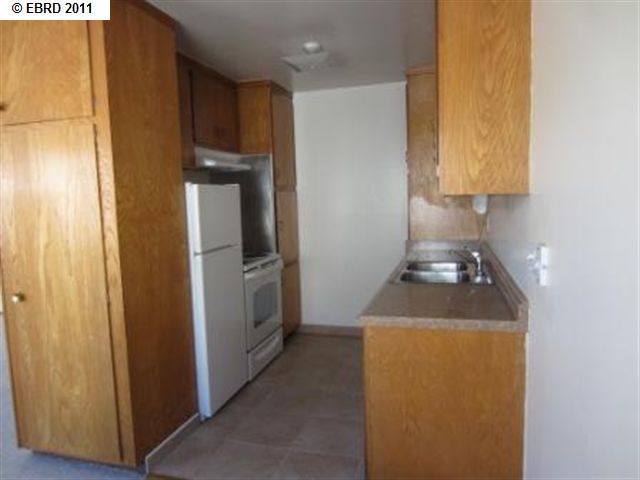 271 JAYNE AVE, OAKLAND, California 94610-4334, ,Comm Ri Multi-units 5+,For Sale,JAYNE AVE,40535026