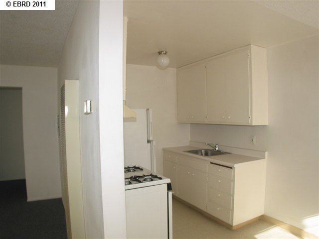 2537 FULTON ST, BERKELEY, California 94704-2727, ,Comm Ri Multi-units 5+,For Sale,FULTON ST,40535114