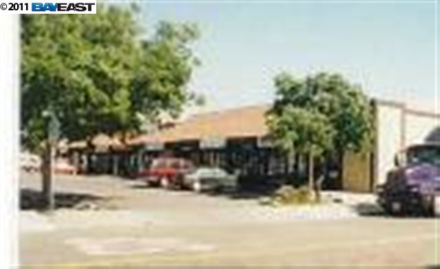 894 11th Street, TRACY, California 95376, ,Comm Industrial For Lease,For Rent,11th Street,40937520