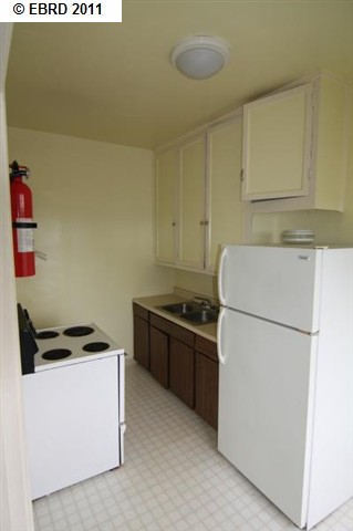 2755 74th Ave, OAKLAND, California 94605, ,Comm Ri Multi-units 5+,For Sale,74th Ave,40535516