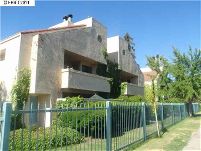2821 Lou Ann Dr, MODESTO, California 95350, ,Comm Ri Multi-units 5+,For Sale,Lou Ann Dr,40538364