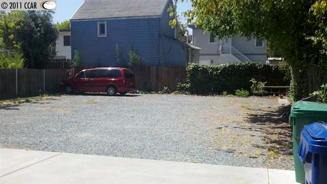 2122 BUENA VISTA AVE, ALAMEDA, California 94501-1435, ,Comm Ri Multi-units 5+,For Sale,BUENA VISTA AVE,40539572