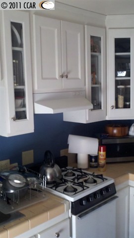 2122 BUENA VISTA AVE, ALAMEDA, California 94501-1435, ,Comm Ri Multi-units 5+,For Sale,BUENA VISTA AVE,40539572