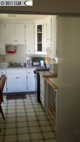 2122 BUENA VISTA AVE, ALAMEDA, California 94501-1435, ,Comm Ri Multi-units 5+,For Sale,BUENA VISTA AVE,40539572