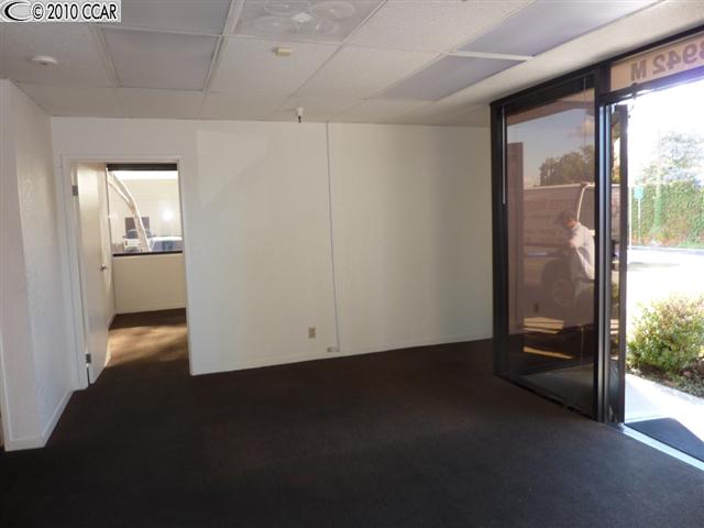 3942 Valley Avenue M&N, PLEASANTON, California 94566, ,Comm Industrial For Lease,For Rent,Valley Avenue M&N,40937685