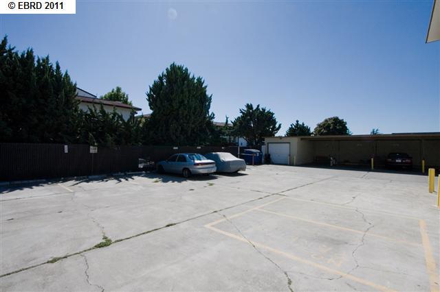 5250 RIVERSIDE AVE, SAN PABLO, California 94806-4041, ,Comm Ri Multi-units 5+,For Sale,RIVERSIDE AVE,40545144