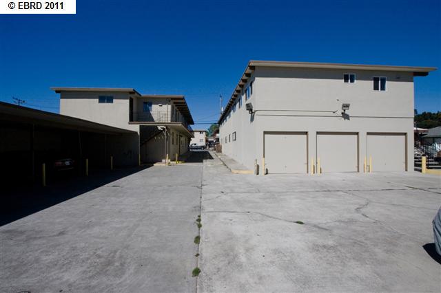 5272 RIVERSIDE AVE, SAN PABLO, California 94806-4042, ,Comm Ri Multi-units 5+,For Sale,RIVERSIDE AVE,40545153