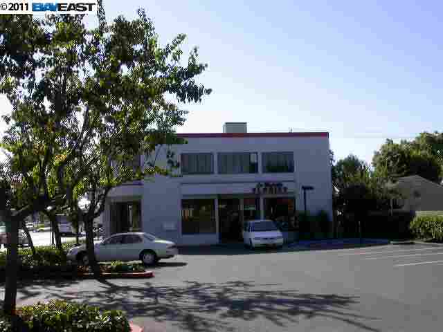 925 Winton, HAYWARD, California 94545-1562, ,Comm Industrial For Lease,For Rent,Winton,40937715