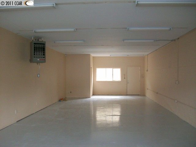 2027 MOUNT DIABLO BLVD, WALNUT CREEK, California 94596-4301, ,Comm Industrial For Lease,For Rent,MOUNT DIABLO BLVD,40937730