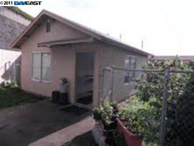 22192 GARDEN AVE, HAYWARD, California 94541-6064, ,Comm Ri Multi-units 5+,For Sale,GARDEN AVE,40546220