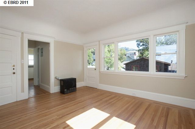 2745 HILLEGASS AVE, BERKELEY, California 94705-1206, ,Comm Ri Multi-units 5+,For Sale,HILLEGASS AVE,40547424