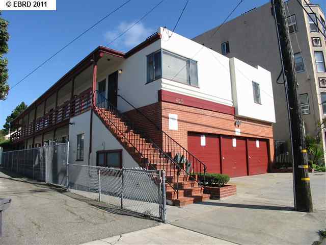 650 ALCATRAZ AVE, OAKLAND, California 94609-1006, ,Comm Ri Multi-units 5+,For Sale,ALCATRAZ AVE,40548498