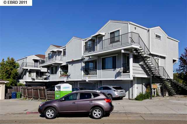4050 Castro Valley Blvd., CASTRO VALLEY, California 94546-6057, ,Comm Ri Multi-units 5+,For Sale,Castro Valley Blvd.,40549225