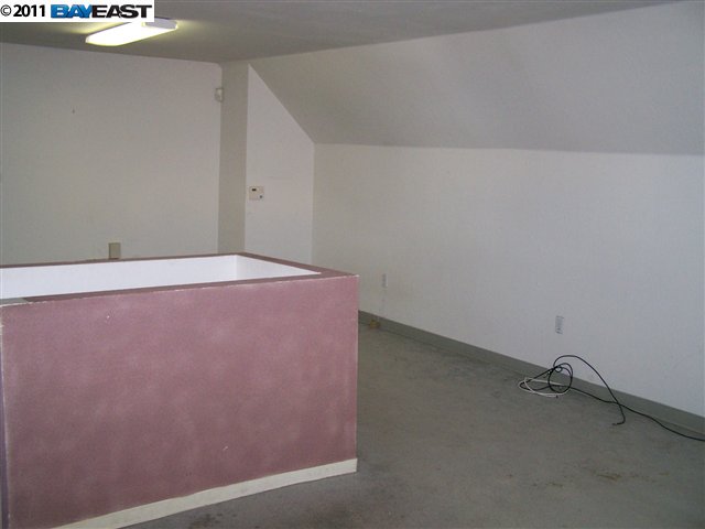 1242 PARK ST, ALAMEDA, California 94501-5212, ,Comm Industrial For Lease,For Rent,PARK ST,40937790