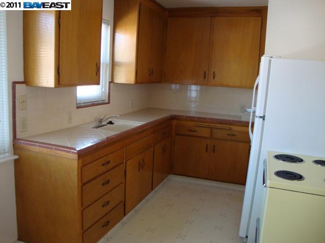 1721 ALAMEDA AVENUE, ALAMEDA, California 94501-4003, ,Comm Ri Multi-units 5+,For Sale,ALAMEDA AVENUE,40550573