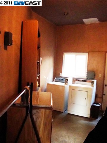 1721 ALAMEDA AVENUE, ALAMEDA, California 94501-4003, ,Comm Ri Multi-units 5+,For Sale,ALAMEDA AVENUE,40550573
