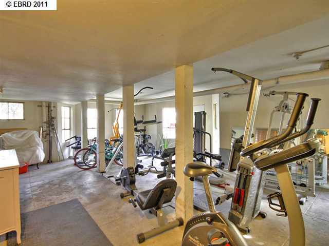 1332 SHATTUCK AVE, BERKELEY, California 94709-1479, ,Comm Ri Multi-units 5+,For Sale,SHATTUCK AVE,40551394