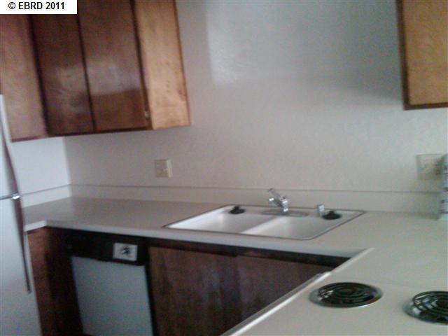 164 Frontage Rd., RIPON, California 95366, ,Comm Ri Multi-units 5+,For Sale,Frontage Rd.,40551446
