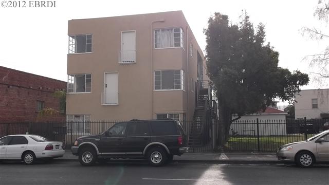 6625 BANCROFT AVE, OAKLAND, California 94605-2001, ,Comm Ri Multi-units 5+,For Sale,BANCROFT AVE,40558103