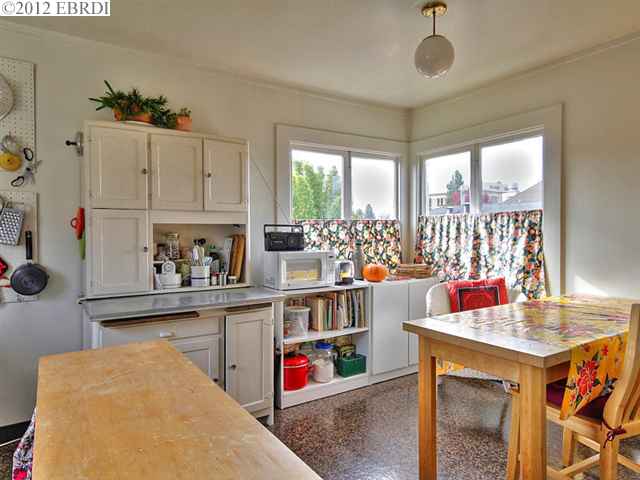 2412 STUART ST, BERKELEY, California 94705-1116, ,Comm Ri Multi-units 5+,For Sale,STUART ST,40560150