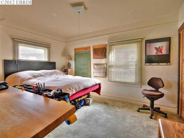 2412 STUART ST, BERKELEY, California 94705-1116, ,Comm Ri Multi-units 5+,For Sale,STUART ST,40560150