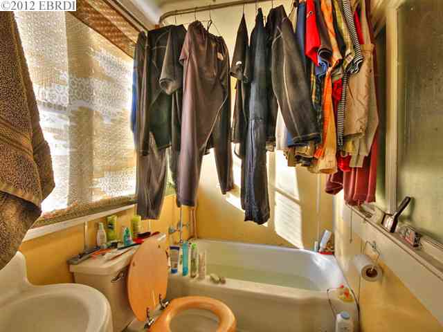 2412 STUART ST, BERKELEY, California 94705-1116, ,Comm Ri Multi-units 5+,For Sale,STUART ST,40560150