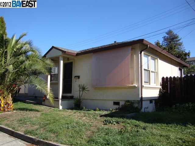 1609 E ST, HAYWARD, California 94541-5326, ,Comm Ri Multi-units 5+,For Sale,E ST,40560623