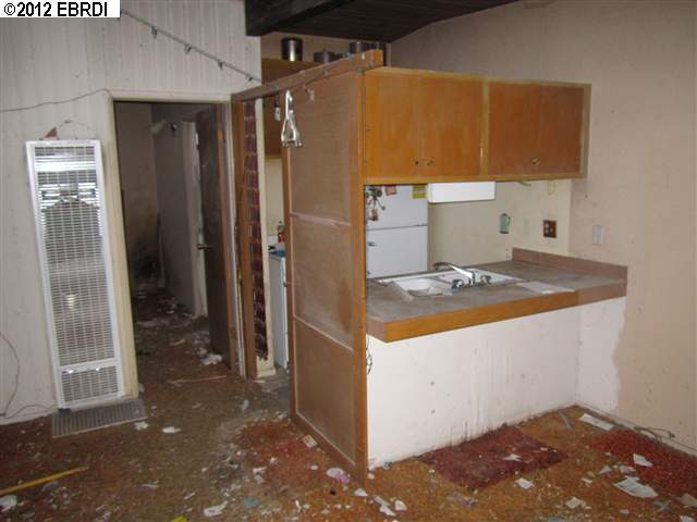 488 CHETWOOD ST, OAKLAND, California 94610-2649, ,Comm Ri Multi-units 5+,For Sale,CHETWOOD ST,40561708