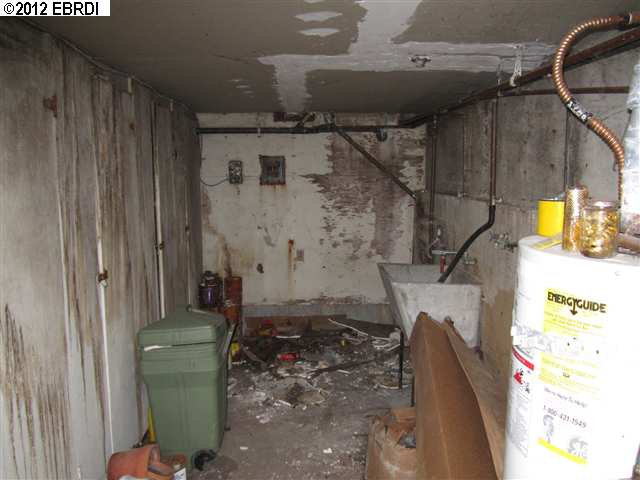 488 CHETWOOD ST, OAKLAND, California 94610-2649, ,Comm Ri Multi-units 5+,For Sale,CHETWOOD ST,40561708