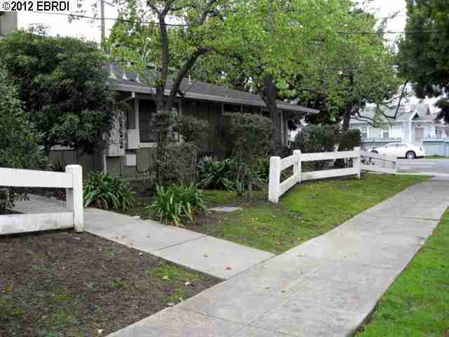 2520 38TH AVE, OAKLAND, California 94601-3806, ,Comm Ri Multi-units 5+,For Sale,38TH AVE,40561817