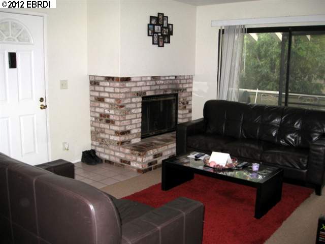 2520 38TH AVE, OAKLAND, California 94601-3806, ,Comm Ri Multi-units 5+,For Sale,38TH AVE,40561817