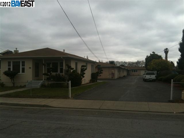 563 LAUREL AVE, HAYWARD, California 94541-3826, ,Comm Ri Multi-units 5+,For Sale,LAUREL AVE,40565335