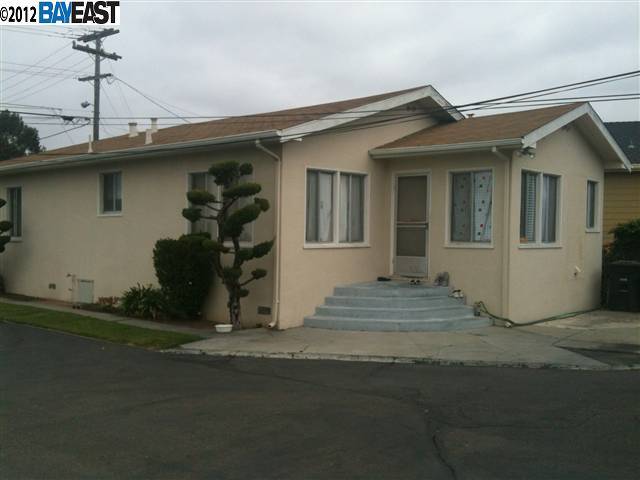 563 LAUREL AVE, HAYWARD, California 94541-3826, ,Comm Ri Multi-units 5+,For Sale,LAUREL AVE,40565335
