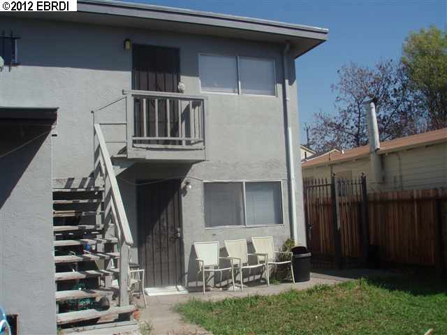 9833 Walnut Street, OAKLAND, California 94603, ,Comm Ri Multi-units 5+,For Sale,Walnut Street,40565341