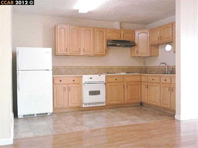 5908 MARTIN LUTHER KING JR WAY, OAKLAND, California 94609-1408, ,Comm Ri Multi-units 5+,For Sale,MARTIN LUTHER KING JR WAY,40566610