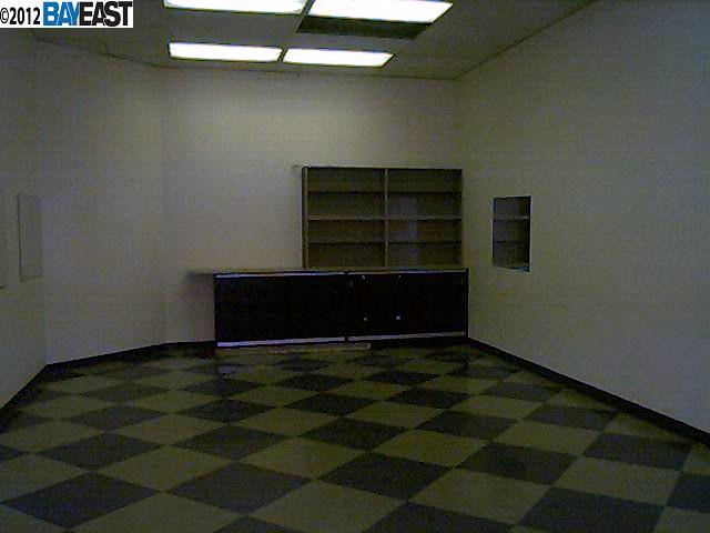 280 FLORESTA BLVD., SAN LEANDRO, California 94578, ,Comm Industrial For Lease,For Rent,FLORESTA BLVD.,40937968