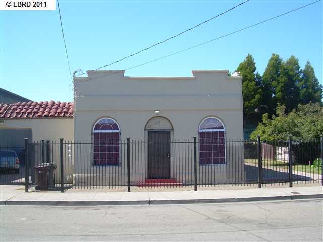 1077 77TH AVE, OAKLAND, California 94621, ,Comm Ri Multi-units 5+,For Sale,77TH AVE,40568859