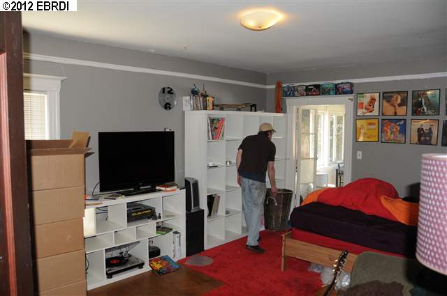 317 Lester Ave., OAKLAND, California 94606-1316, ,Comm Lots And Land,For Sale,Lester Ave.,40934186