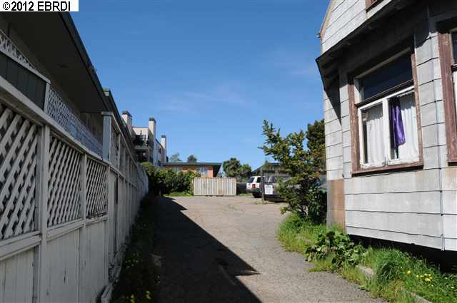 317 Lester Ave., OAKLAND, California 94606-1316, ,Comm Lots And Land,For Sale,Lester Ave.,40934186