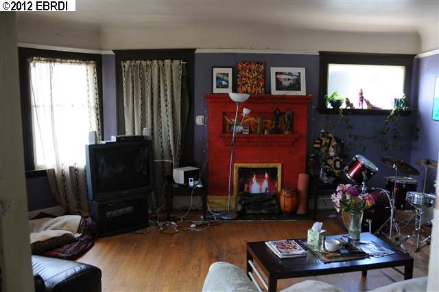 317 Lester Ave., OAKLAND, California 94606-1316, ,Comm Lots And Land,For Sale,Lester Ave.,40934186